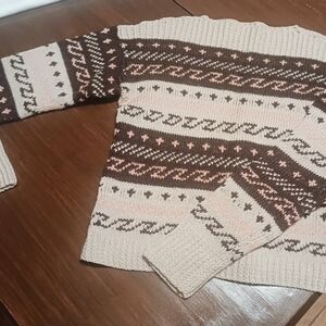 Vintage Handknit Wool Boho style pullover